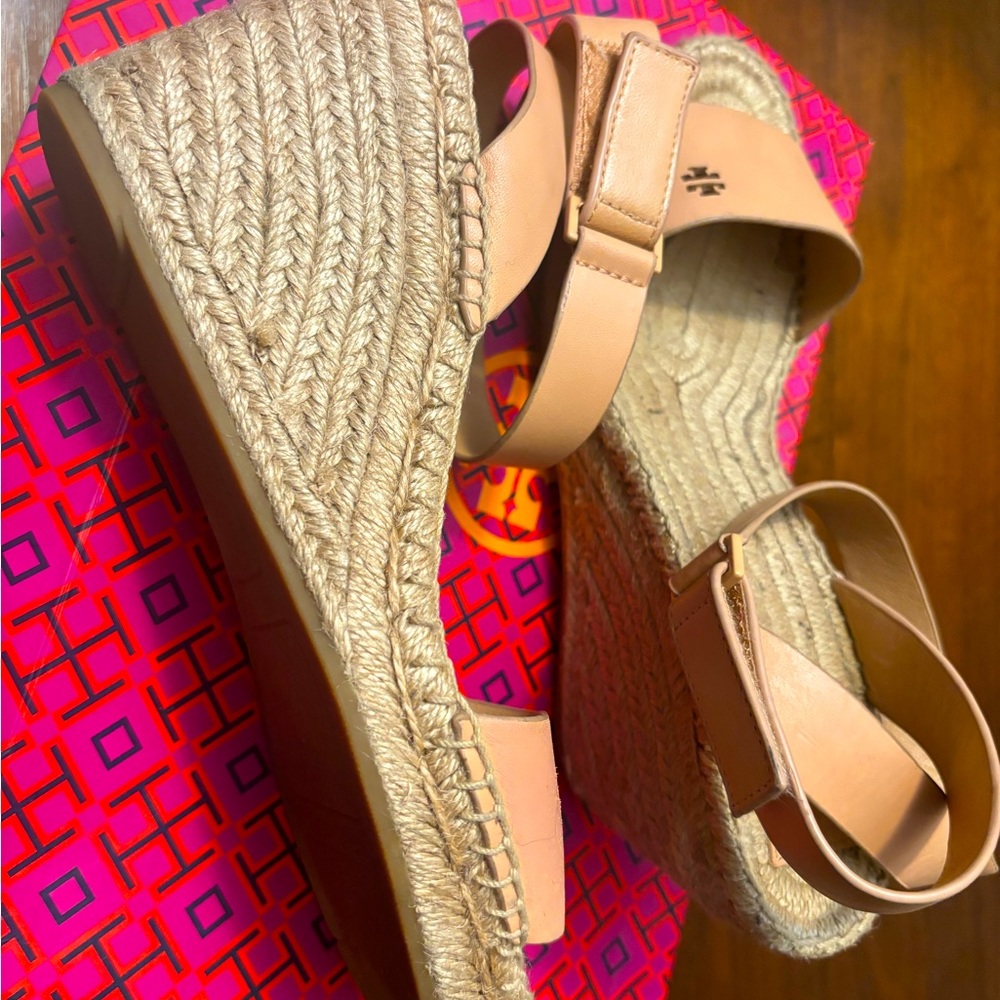 Tory Burch semi new, you will love them